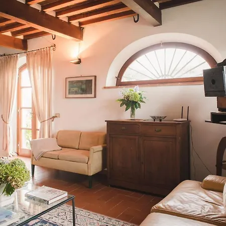 Villa Tuscan Maggiorello Capannori